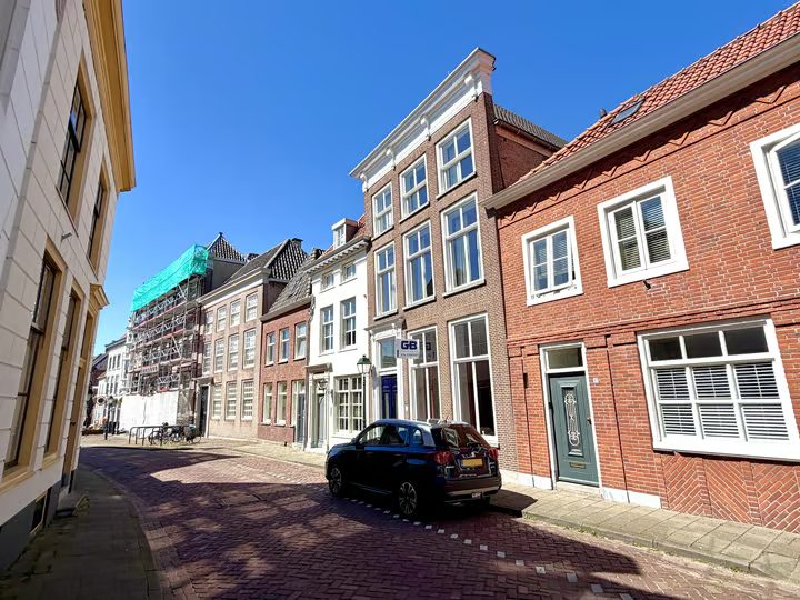 Vismarktstraat 10, Geertruidenberg