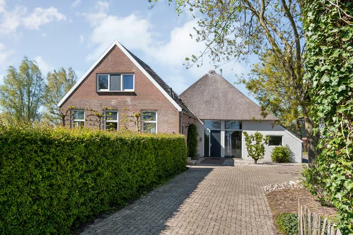 Nijeveense Bovenboer 37, Nijeveen