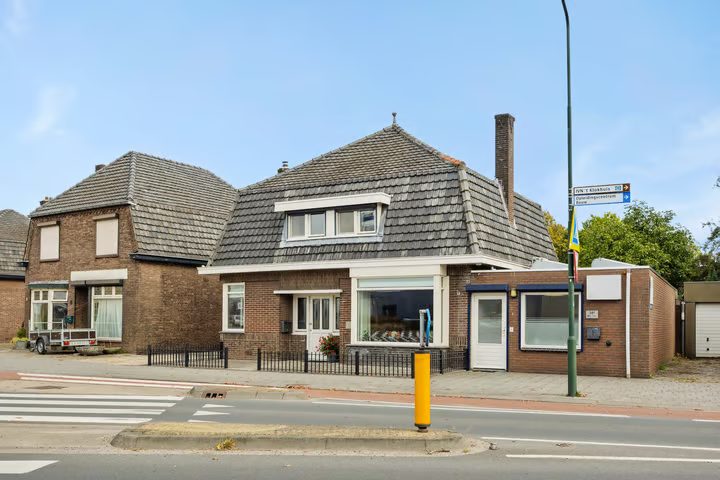 Brugstraat 14, Mierlo