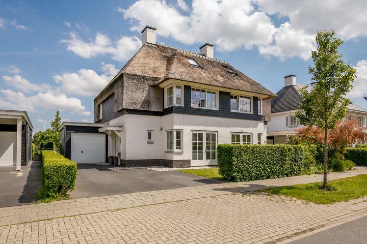 Roderveld 10, Lelystad