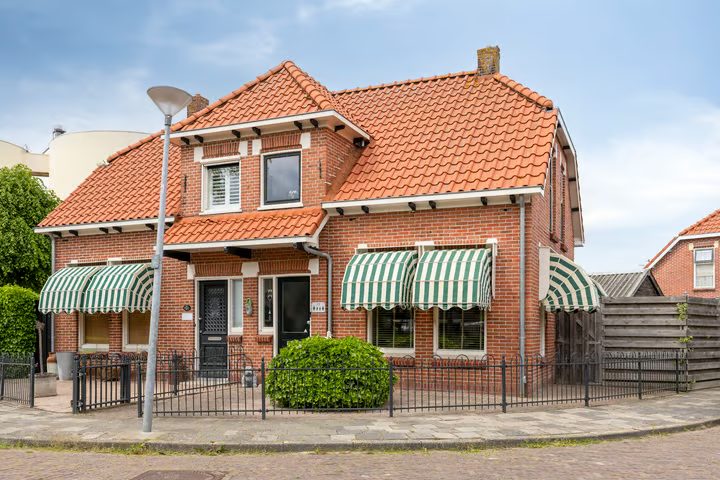 Van Ewsumstraat 17, Groningen