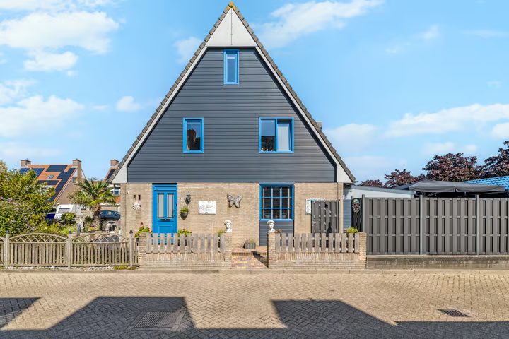 Pennekrogtje 33, Hippolytushoef
