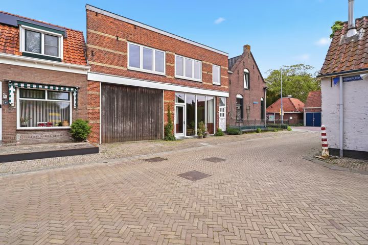 Achter de Kerk 2, Nieuw- en Sint Joosland