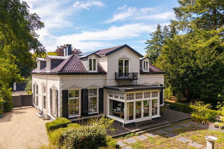 Loolaan 73, Apeldoorn