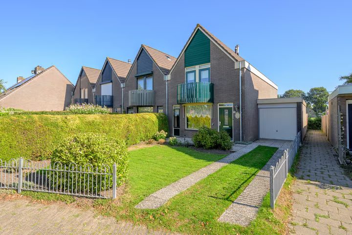 Zuidgouw 25, Ursem (Gem. Koggenland)
