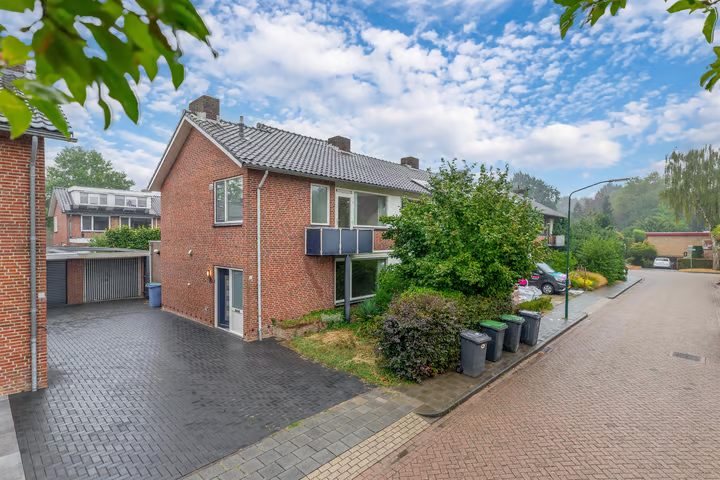 Orion 39, Veldhoven