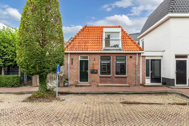 Bisschopstraat 71, Vollenhove