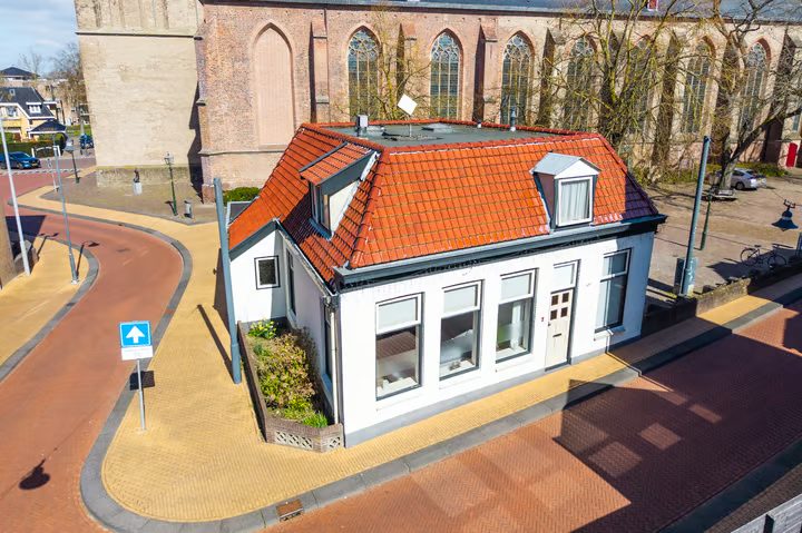 Neerwoldstraat 2, Steenwijk