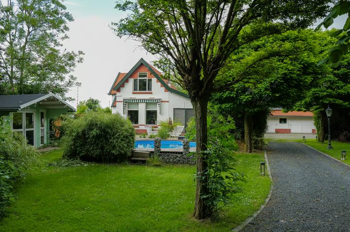 Hoofdweg 234, Bovensmilde