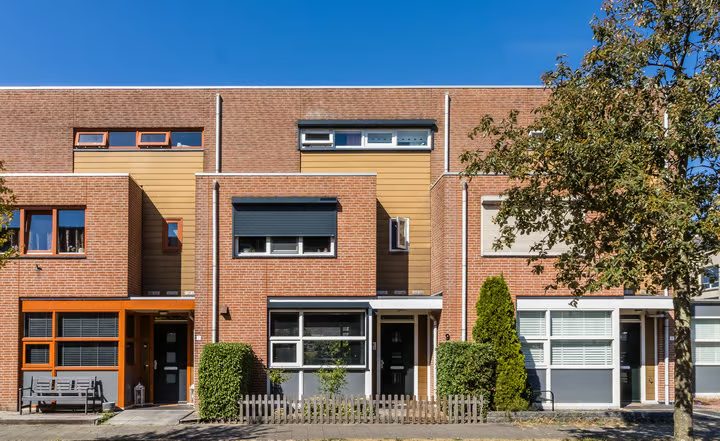 Schubertpad 9, Oud-Beijerland