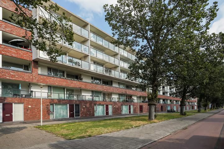 Dedemsvaartweg 582, Den Haag