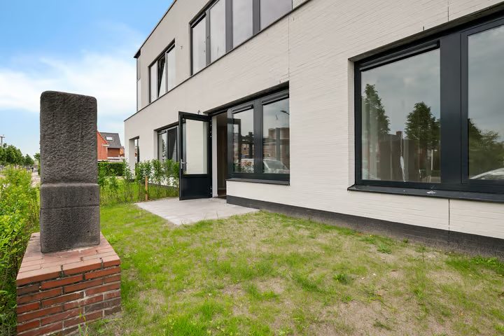 Moleneind ZZ 95 1, Drachten