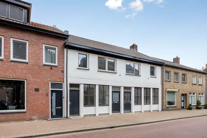 Raadhuisstraat 5 A, Alphen (NB)