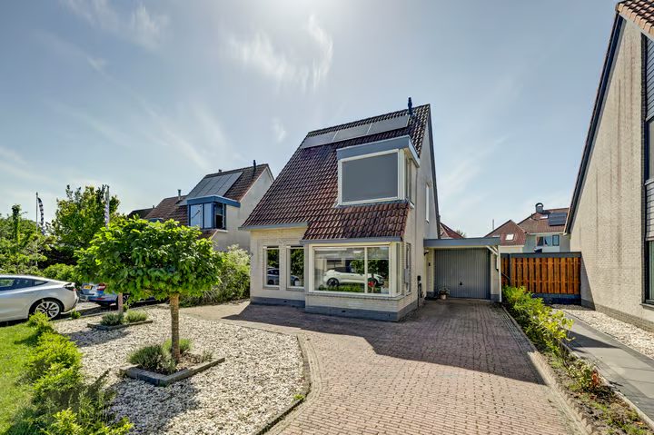 Meerkoet 15, Lemmer