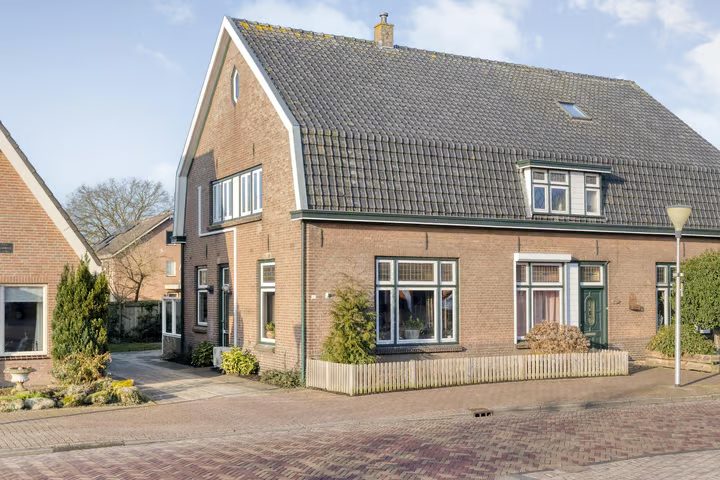 Lage weide 4, Dalfsen