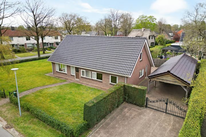 Veldakkers 52, Sleen