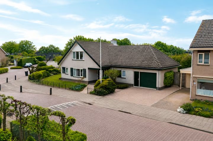 Langstraat 66, Dronten