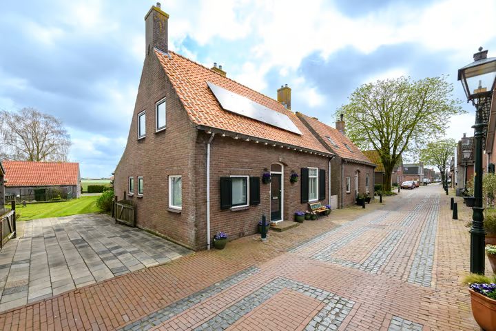 Henric de Cranestraat 104, Kuinre
