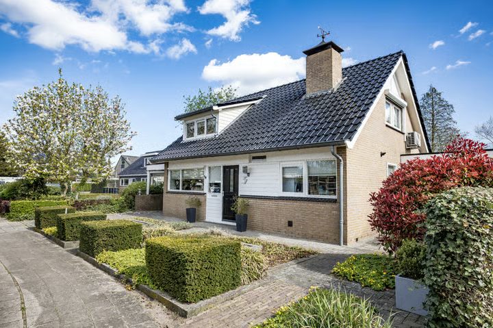 Beukenlaan 5, Aadorp